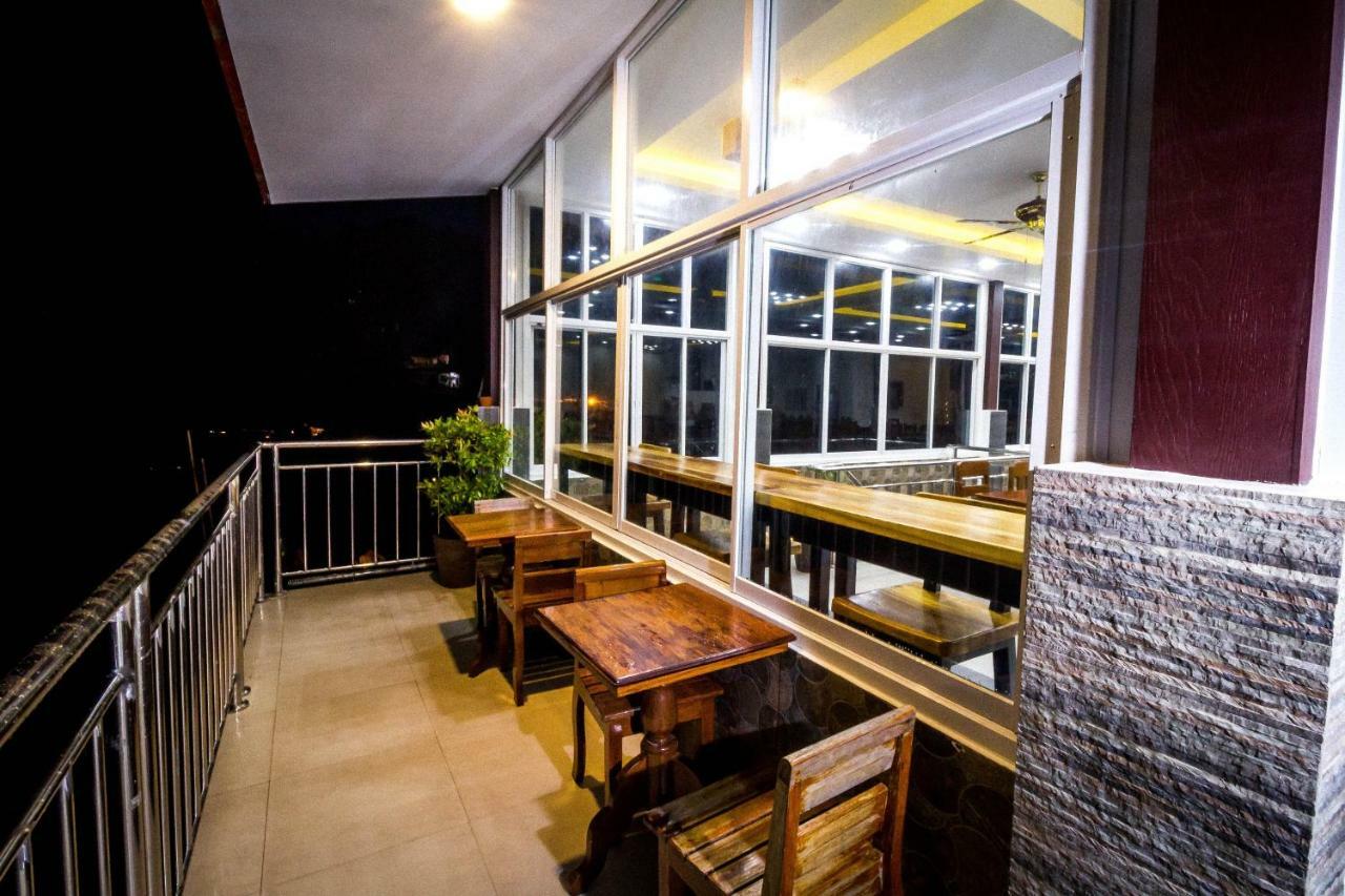 El Nido Royal Palm Inn Екстер'єр фото